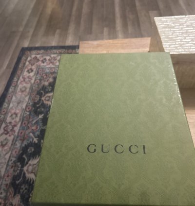 Gucci mid top shoe