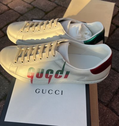 GUCCI NEW ACE BLADE LOGO SNEAKER