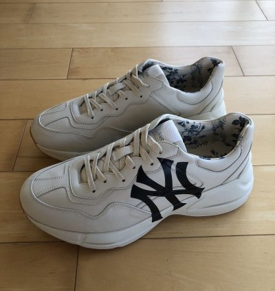 Gucci New York Yankees Rhyton Sneakers