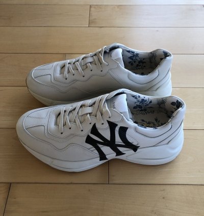 Gucci New York Yankees Rhyton Sneakers