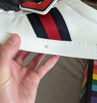 Gucci patch sneakers