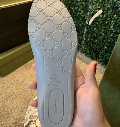 Gucci red white wavy monogram ace sneaker