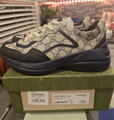 Gucci Rhython Blue Monogram Sz 8 5 Converts US Sz 9