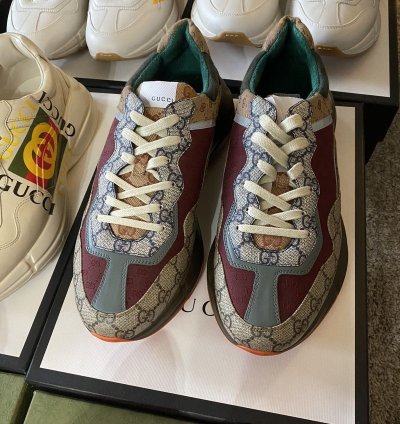 Gucci Rhyton bricks