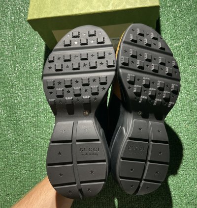 Gucci Rhyton Maxi GG Supreme Black Khaki Beige Size 7 5