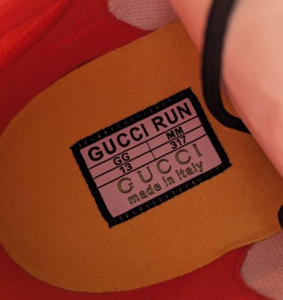 Gucci run flames sneaker