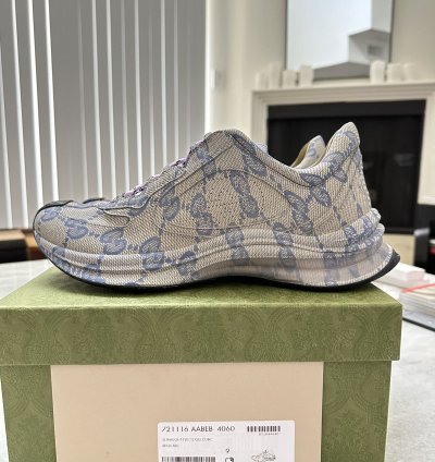 Gucci Run Sneaker all over print canvas monogram gg