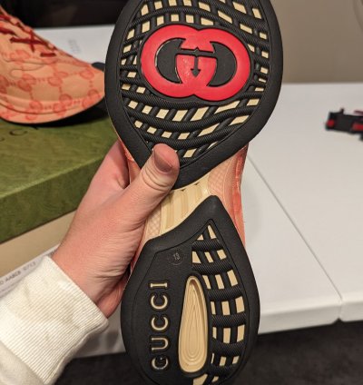 Gucci Run Sneakers