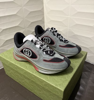 GUCCI RUN SNEAKERS NUBUCK ALASKA LEATHER (SIZE 10US)