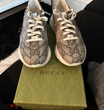 Gucci Rython 100 Beige