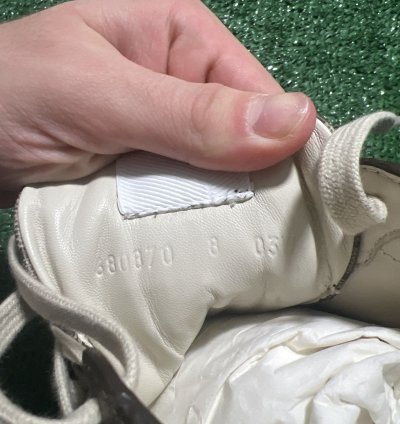 Gucci Rython 100 Beige Size 8