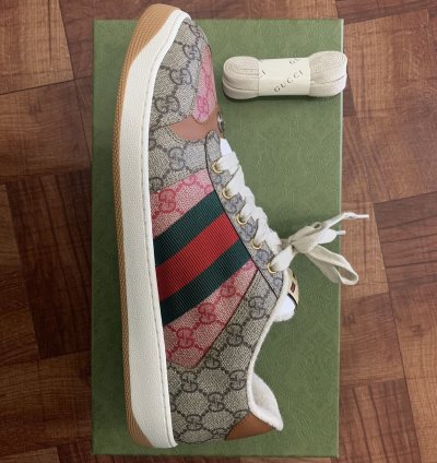 Gucci Screener GG Supreme