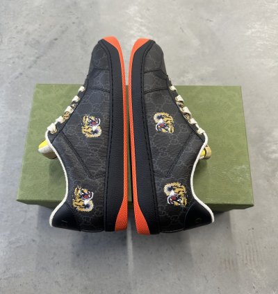 Gucci Screener Tiger Shoes Black