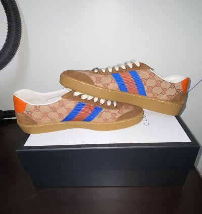 Gucci sneaker sz 10us(9 in Gucci)