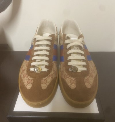 Gucci sneaker sz 10us(9 in Gucci)