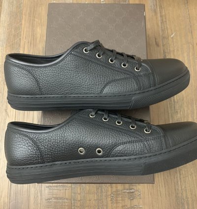 Gucci sneakers