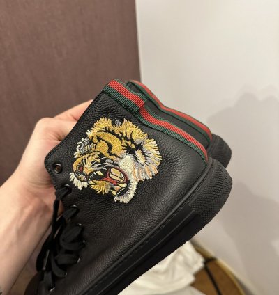 Gucci Tiger Sneakers