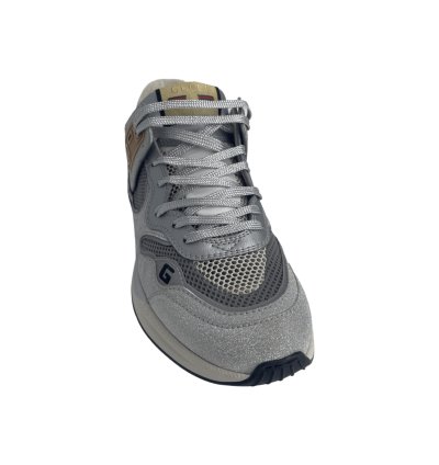 Gucci Ultrapace Glitter Sneaker