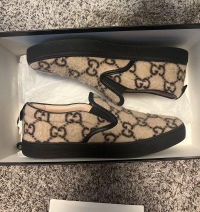 Gucci whool slip-on beige