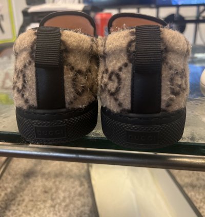 Gucci whool slip-on beige