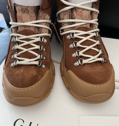 Limited Edition Rare Brand NEW Runway Track Leather Boots
