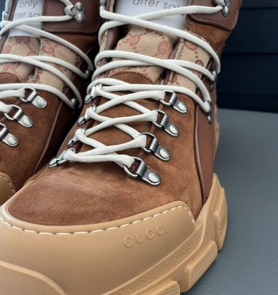 Limited Edition Rare Brand NEW Runway Track Leather Boots