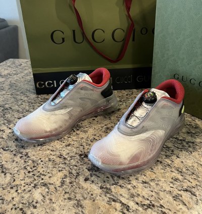 Men Gucci Ultrapace Sneakers