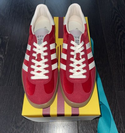 NEW - Gucci Adidas Gazelle Red Velvet US11