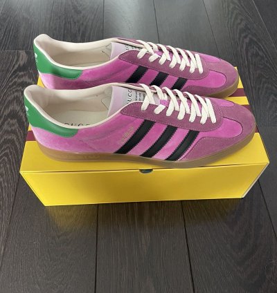 NEW - Gucci Adidas Gazelle Suede Pink