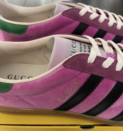 NEW - Gucci Adidas Gazelle Suede Pink