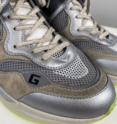 New Auth Gucci Ultrapace Sneaker Silver Metallic Men US 10