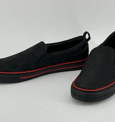 new Gucci Men Sneakers SIze-UK-12 5 US-13 5 EU-46 5