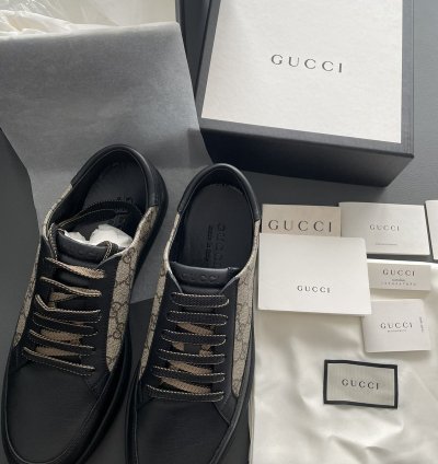 New Rare Limited Edition Supreme Gucci Logo Leather Sneaker