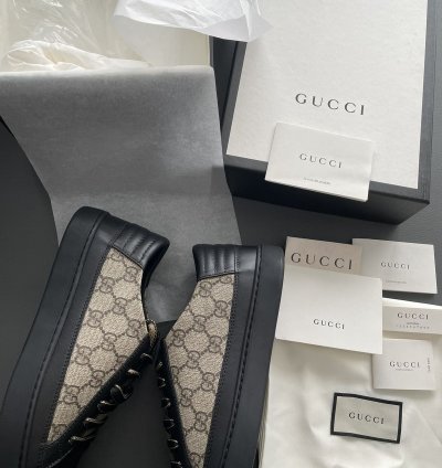 New Rare Limited Edition Supreme Gucci Logo Leather Sneaker