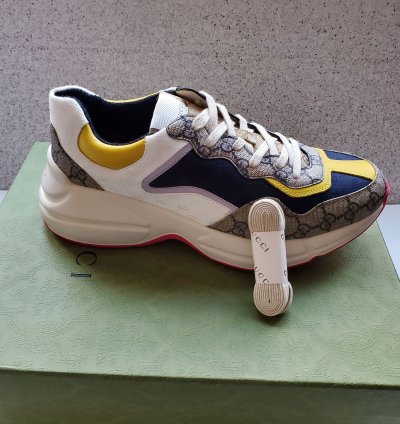 NIB Gucci Men Rhyton GG sneakers- 10 US 11