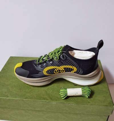 NIB Gucci Run technical knit fabric sneakers 9 US 10