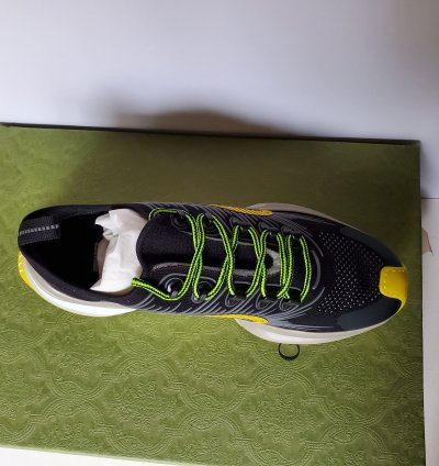 NIB Gucci Run technical knit fabric sneakers 9 US 10