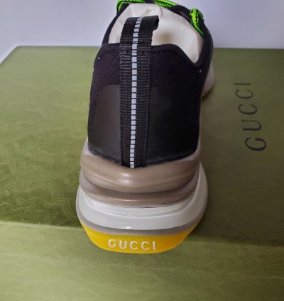 NIB Gucci Run technical knit fabric sneakers 9 US 10