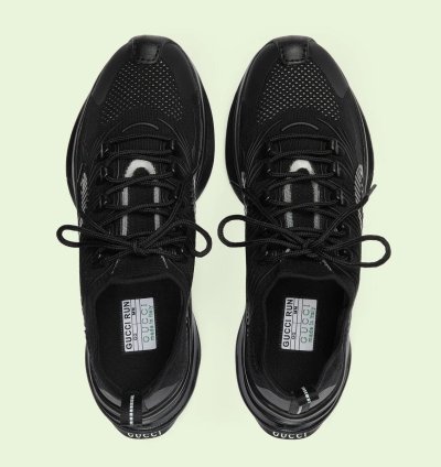 o1s1wg110125 Run Sneakers in Black