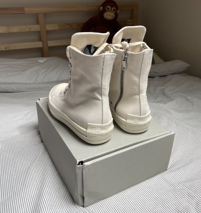Rick Owens Ramones DRKSHDW FW21 Gethsemane Milk 44