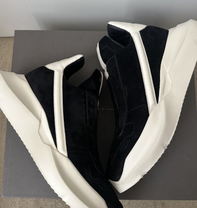 RICK OWENS SS23 EDFU GETH RUNNER SUEDE