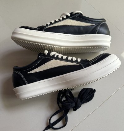 RICK OWENS Strobe vintage low-top sneakers
