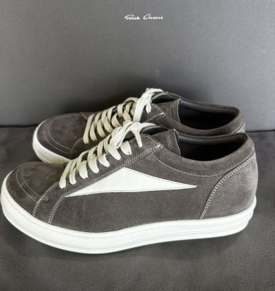 RICK OWENS VINTAGE SNEAKS IN DUST LEATHER SZ 42 NEW BOX