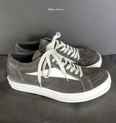 RICK OWENS VINTAGE SNEAKS IN DUST LEATHER SZ 42 NEW BOX
