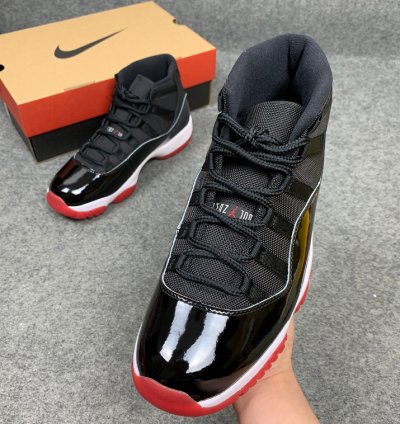 Nike Air Jordan 11 Retro Playoffs Bred (2019)