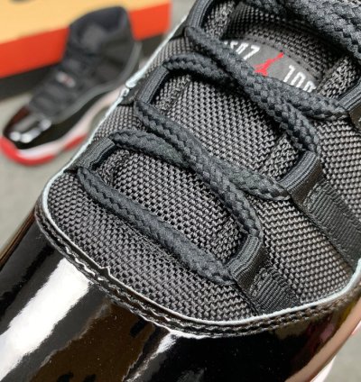 Nike Air Jordan 11 Retro Playoffs Bred (2019)