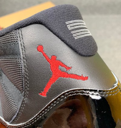 Nike Air Jordan 11 Retro Playoffs Bred (2019)