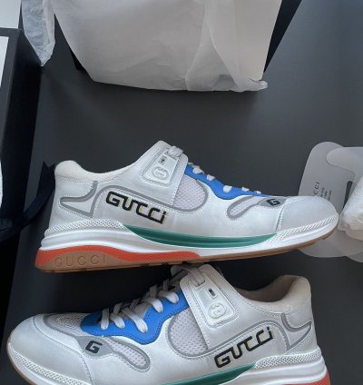 Runway Limited Edition Gucci Logo Sneakers Limited Edition