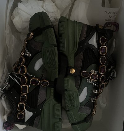SEND OFFERS Gucci Flashtrek SEGA Green Removable Crystals
