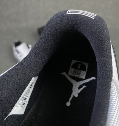 Nike Air Jordan 11 Retro Low Concord